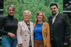 Monika Hartl, Renate Künast, Christine Scheel und Niklas Wagener